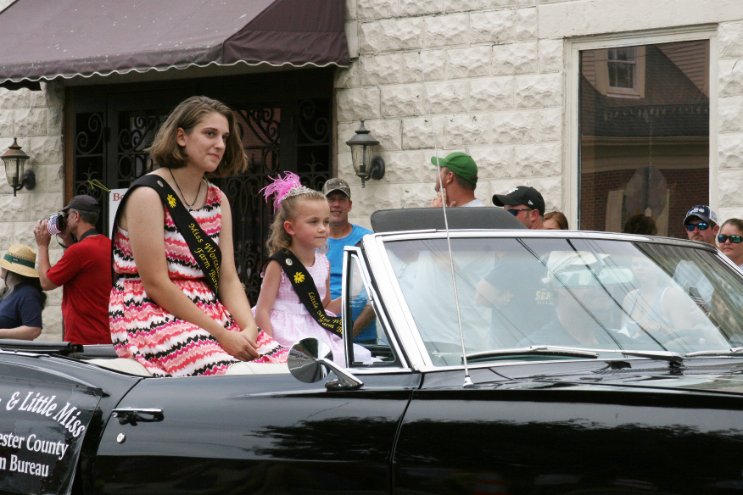 Miss and Little Miss Worchester County